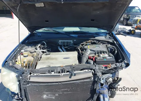 2008 Ford Escape Hybrid z USA, uszkodzony, nr VIN 1FMCU49H48KD29765